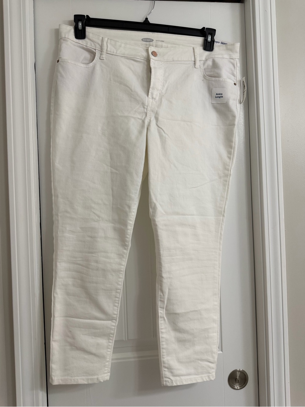Old Navy White Ankle Length Stretch Jeans